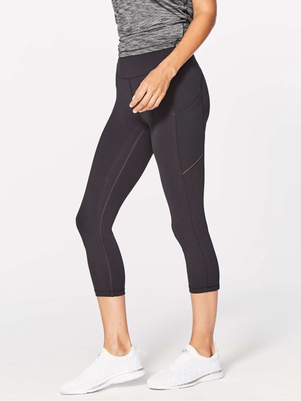 Lululemon Speed Up Crop (21") Black Leggings